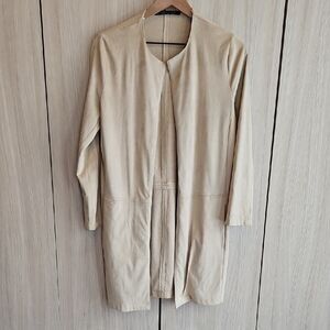 Chic Beige Women's Trench Coat